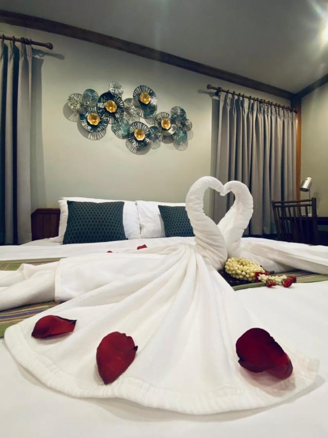 Sak-Ka-Ya Hotel Mae Сот Екстериор снимка