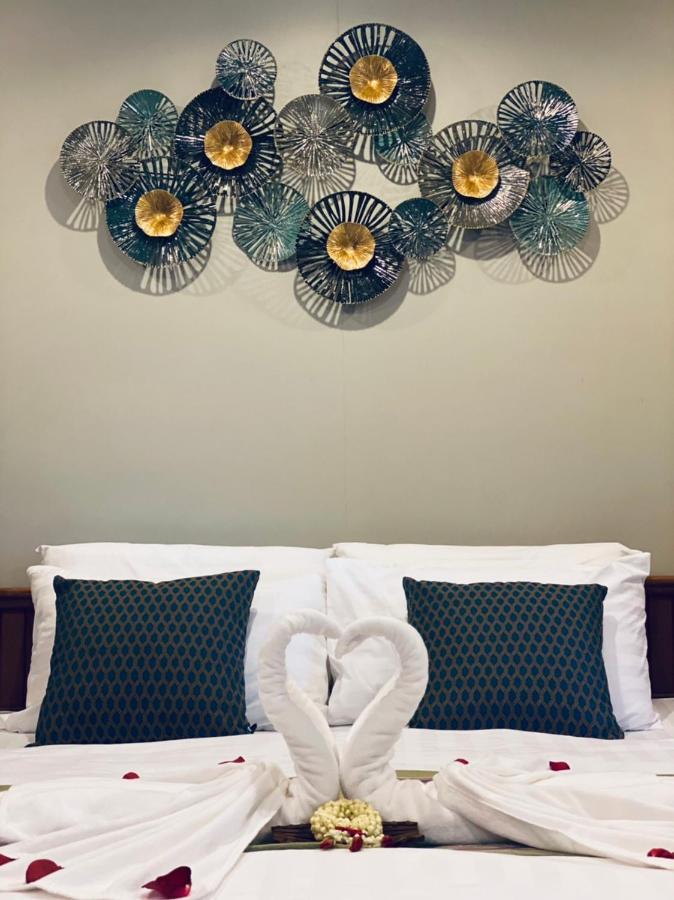 Sak-Ka-Ya Hotel Mae Сот Екстериор снимка