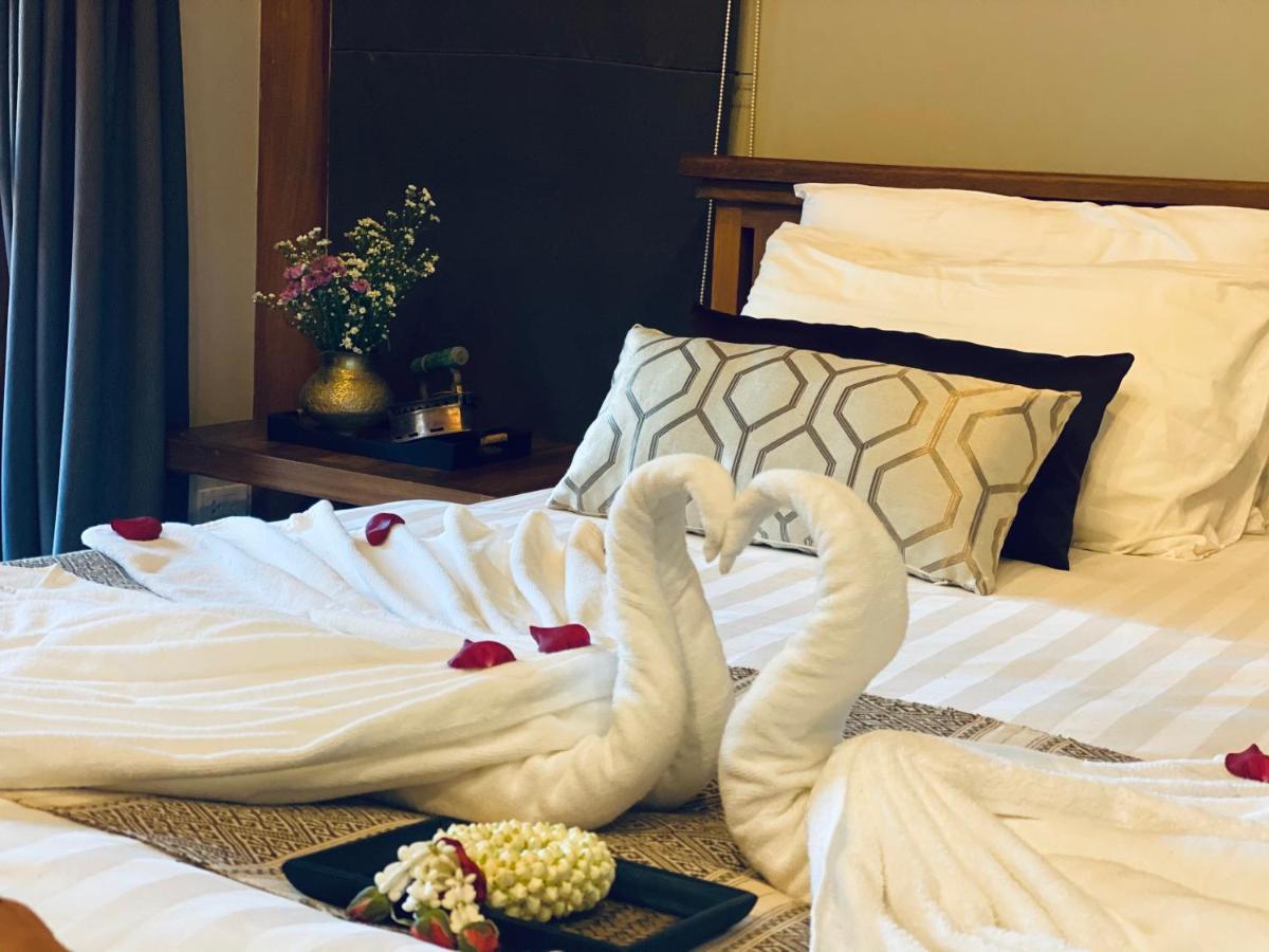 Sak-Ka-Ya Hotel Mae Сот Екстериор снимка