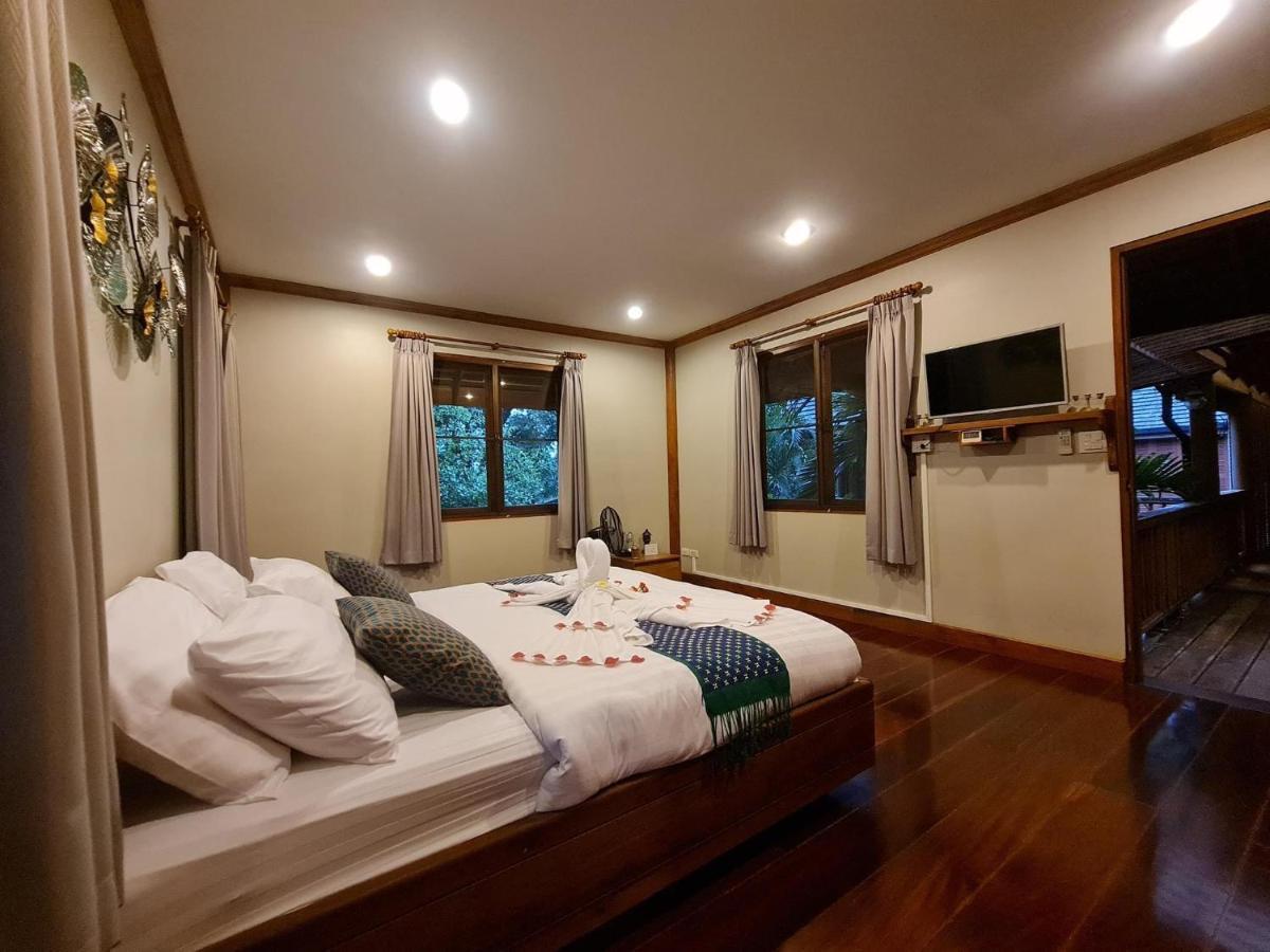Sak-Ka-Ya Hotel Mae Сот Екстериор снимка