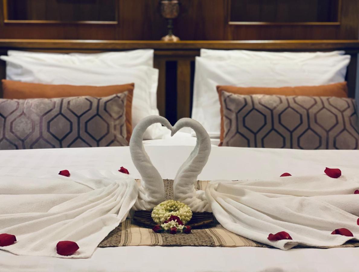 Sak-Ka-Ya Hotel Mae Сот Екстериор снимка